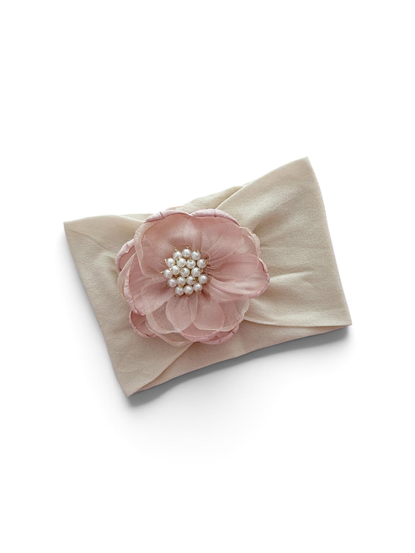 Tiara Amelia Rosa